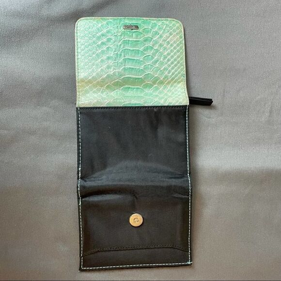 el campero Blue & Black Ombre Snake Skin foldable Wallet with multiple pockets - Picture 5 of 8